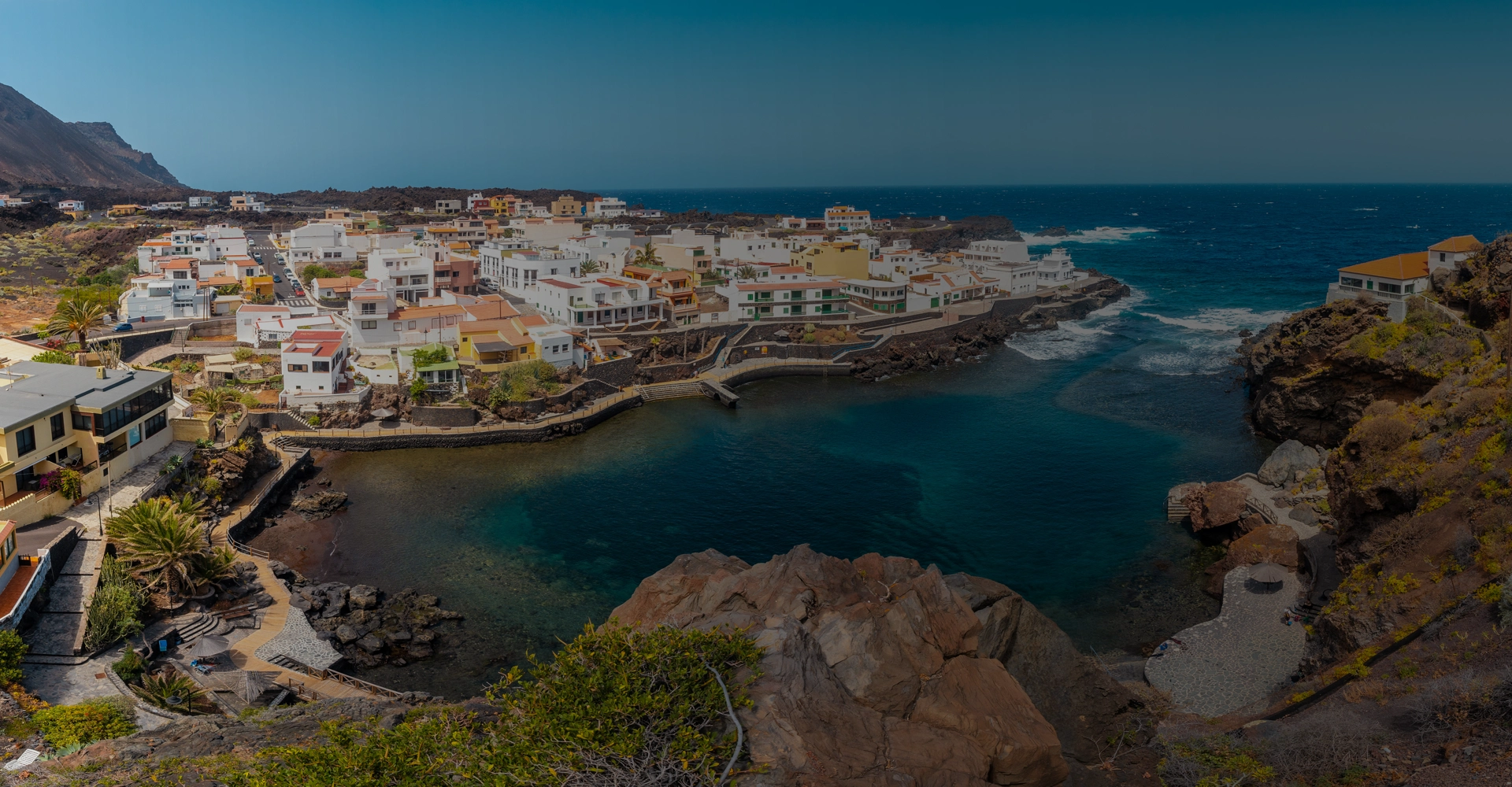 A land of contrasts and discoveries